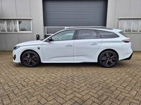 Neu Peugeot 308 SW GT 144 PS (105 kW) 2026 Okenit weiß Kombi