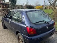 Second-hand Ford Fiesta 1999 Albastru Hatchback
