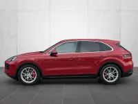 Gebraucht Porsche Cayenne S 475 PS (349 kW) 2023 Rot SUV