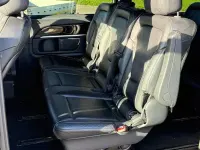 Gebraucht Mercedes V250 Avantgarde Edition 190 PS (139 kW) 2017 Silber Van / Kleinbus