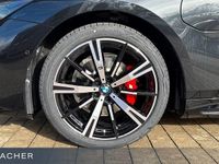 Neu BMW 530e Performance 299 PS (219 kW) 2026 Schwarz Kombi