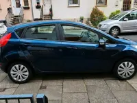 Gebraucht Ford Fiesta 60 PS (44 kW) 2012 Blau Kleinwagen