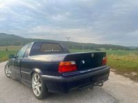 Gebraucht BMW 318 90 PS (66 kW) 2001 Pickup