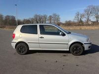 Gebraucht VW Polo 60 PS (44 kW) 2000 Grau Kleinwagen