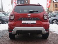 Gebraucht Dacia Duster Celebration 116 PS (85 kW) 2020 Rot SUV