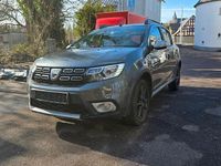 Gebraucht Dacia Sandero Stepway 90 PS (66 kW) 2017 Grau Limousine