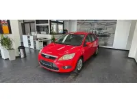 Gebraucht Ford Focus 101 PS (74 kW) 2011 Rot Limousine