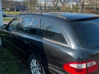 Gebraucht Mercedes E200 163 PS (119 kW) 2005 Schwarz Kombi