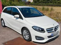 Gebraucht Mercedes B180 122 PS (89 kW) 2015 Weiß Kleinwagen