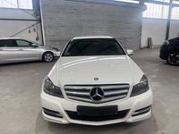 Gebraucht Mercedes C180 156 PS (114 kW) 2012 Weiß Limousine