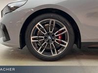 Neu BMW 520 Performance 197 PS (144 kW) 2025 Grau Limousine