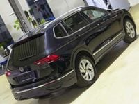 Gebraucht VW Tiguan Allspace Life 200 PS (147 kW) 2022 Deep black pearlescent (metallic) SUV