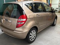 Gebraucht Mercedes A150 95 PS (69 kW) 2007 Gelb Kleinwagen