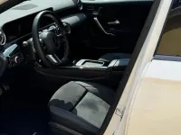 Gebraucht Mercedes A200 AMG line 163 PS (119 kW) 2024 Weiß Limousine