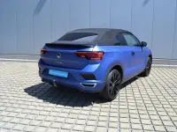 Gebraucht VW T-Roc Cabriolet R-line Edition 150 PS (110 kW) 2021 Ravennablau matt Cabrio