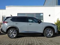 Neu Nissan X-Trail Tekna+ 213 PS (156 kW) 2026 Grau SUV
