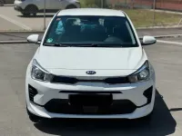 Gebraucht Kia Rio Vision 101 PS (74 kW) 2021 Weiß Limousine