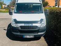 Second-hand Iveco Daily 146 CP (107 kW) 2014 Monovolum