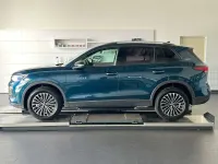 Neu VW Tiguan 150 PS (110 kW) 2026 Nightshade blue metallic SUV