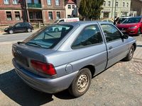Używany Ford Escort 75 KM (55 kW) 1996 Srebrny Sedan/Limuzyna