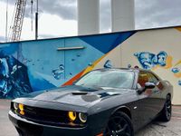 Second-hand Dodge Challenger 309 CP (227 kW) 2017 Negru Coupe