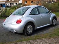 Gebraucht VW New Beetle 75 PS (55 kW) 2001 Silber Kleinwagen