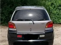 Gebraucht Toyota Yaris 106 PS (77 kW) 2002 Grau Kleinwagen