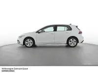 Gebraucht VW Golf VIII Life 150 PS (110 kW) 2024 Weiss Limousine