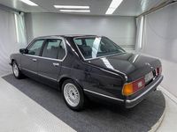 Gebraucht BMW 732 197 PS (144 kW) 1986 Schwarz Limousine