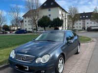 Gebraucht Mercedes C180 143 PS (105 kW) 2005 Grau Coupé