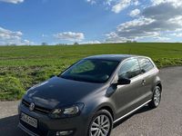 Gebraucht VW Polo Style 90 PS (66 kW) 2011 Grau Kleinwagen