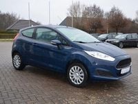 Gebraucht Ford Fiesta Trend 101 PS (74 kW) 2017 Blau Kleinwagen