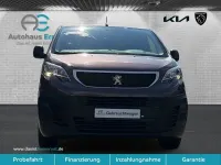 Gebraucht Peugeot Expert 150 PS (110 kW) 2019 Braun Van