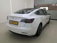 Gebraucht Tesla Model 3 Standard Range 225 kW (306 PS) 2020 Weiß Limousine