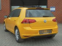 gebraucht VW Golf VII Lim. Cup BMT, DSG, Panorama,Klima,Navi