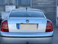 Gebraucht Skoda Superb 163 PS (119 kW) 2006 Silber Limousine
