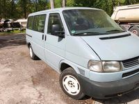Gebraucht VW T4 102 PS (75 kW) 1996 Grau Van