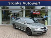 Gebraucht Skoda Octavia Classic 102 PS (75 kW) 2003 Grün metallic Limousine