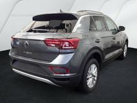 Gebraucht VW T-Roc Life 116 PS (85 kW) 2024 Indiumgrau metallic (metallic) SUV