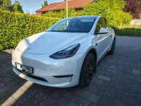Used Tesla Model Y Performance 397 kW (540 HP) 2022 White SUV