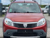 Gebraucht Dacia Sandero Stepway 68 PS (50 kW) 2010 Rot Kleinwagen
