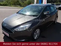 Gebraucht Ford Focus Titanium 101 PS (74 kW) 2016 Grau Limousine