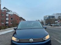 Gebraucht VW Touran 150 PS (110 kW) 2017 Blau Van / Kleinbus