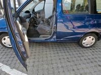 Gebraucht Toyota Yaris 86 PS (63 kW) 2002 Blau Kombi