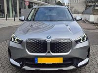 Gebraucht BMW iX1 xLine 150 kW (204 PS) 2024 Grau SUV