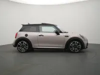 Gebraucht Mini Cooper S 178 PS (130 kW) 2023 Schwarz / rooftop grey (metallic) Kleinwagen