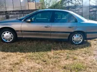Gebraucht Opel Omega 136 PS (100 kW) 1998 Gold Limousine
