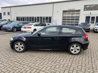 Gebraucht BMW 120 170 PS (125 kW) 2009 Black sapphire metallic Kleinwagen