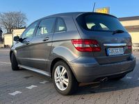 Gebraucht Mercedes B170 116 PS (85 kW) 2008 Schwarz Van / Kleinbus