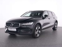 Gebraucht Volvo V60 CC Pro 197 PS (144 kW) 2022 Black solid stone / solid Kombi